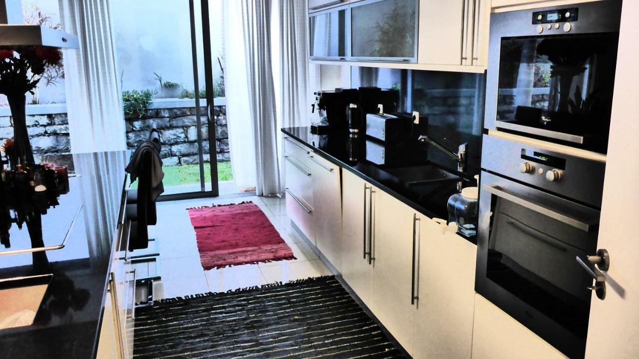 Abrigo Da Madeira Villa อาร์โกดากาเลียตา ภายนอก รูปภาพ